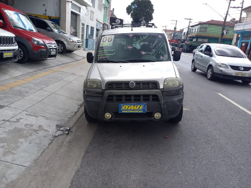 Imagem 5 de 9 de Fiat Doblo