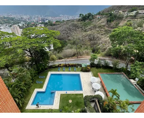 Apartamento En Venta En Lomas De Santa Rosa De Lima Con Vista Al Ávila