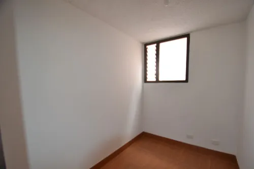 Apartamento En Venta En La Calleja. Cod V12044