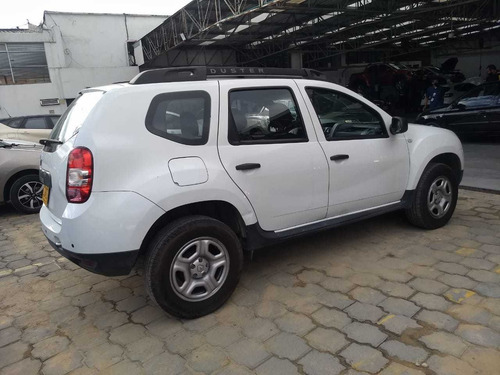 Renault Duster Expression (placa: 457)