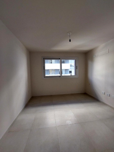 Venta Departamento 2 Dormitorio Con Cochera En Opera Luxury Torre 2