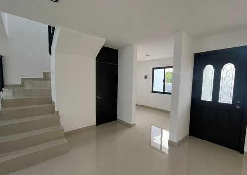 Se Vende Casa Nueva Fracc Portones Celaya