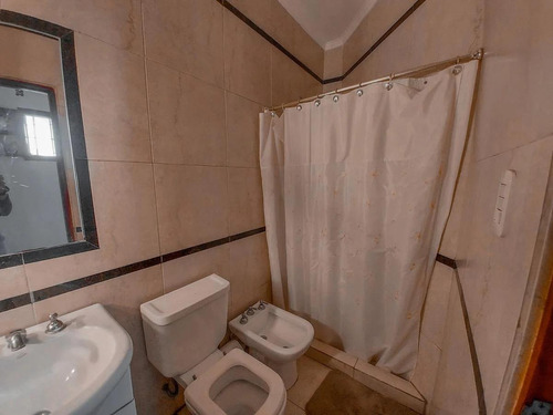 Imagen 9 de 15 de Venta Casa 5 Dormitorios, Cerrito 2900, Gazze