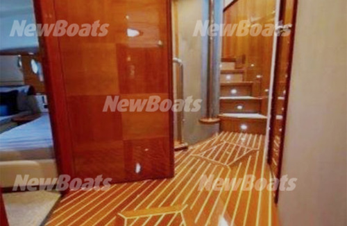 Intermarine 680 Full Ñ Ferretti Azimut Schaefer Princess