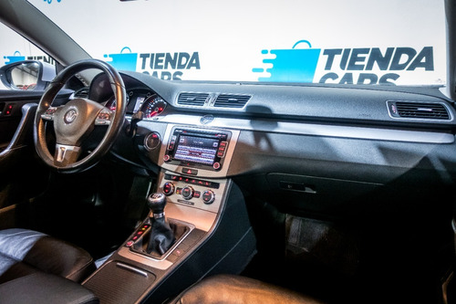 Imagen 6 de 8 de Volkswagen Passat