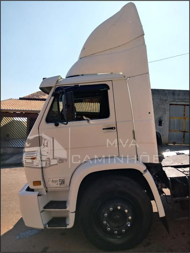 Imagem 8 de 15 de Caminhão Volkswagen 18-310 4x2t