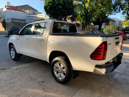 Toyota Hilux 4x2 Dc Srv 2.8 Tdi 2019 Pick Up En Mg Bikes