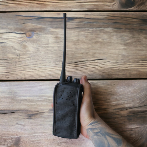 10 Capa Prendedor Rádio Comunicador Motorola R2 Alça