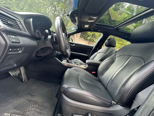 Kia Optima 2.0 L Turbo Gdi Sx At