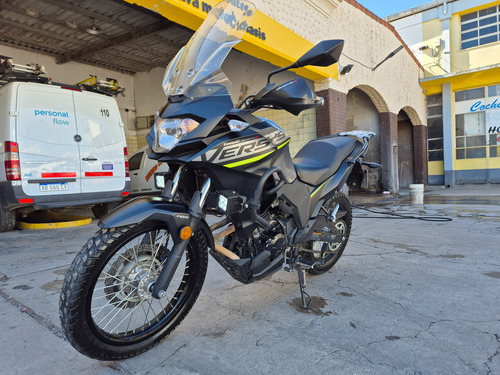 Versys 300x