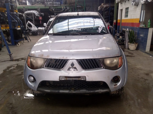 Sucata Mitsubishi L200 Triton 3.2 D 2010 (venda De Peças)