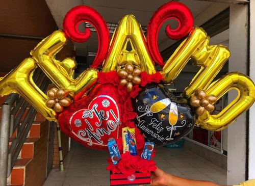 Imagen 3 de 10 de Arreglo Con Globos Para Cumpleaños
