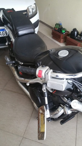 Moto Suziki Boulevard M800 Batida