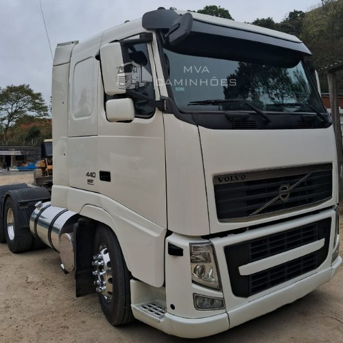 Volvo Fh 440 6x2 Ano 2010 I-shift S/ Detalhes