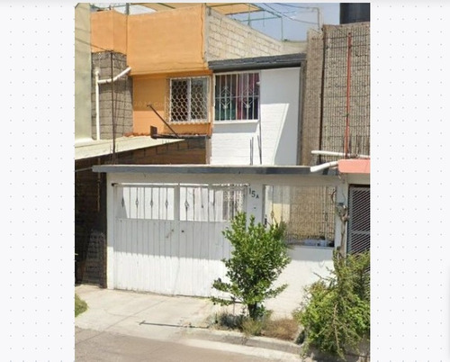 Casa En Venta Plutarco Elías Calles 15a Valle De Anahuac Ecatepec De Morelos Méx./ Recuperacion Bancaria L1969
