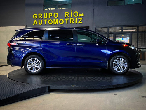 Toyota Sienna 2.5 Xle Piel Hibrido At