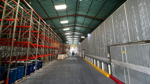 Daniela Linarez Ofrece En Venta Galpones En Zona Industrial Iii Avenida Principal Totalmente Equipadon Con Cavas De Conservacion Empaquetadora Listo Para Producir Conjunto Privado Barquisimeto Lara