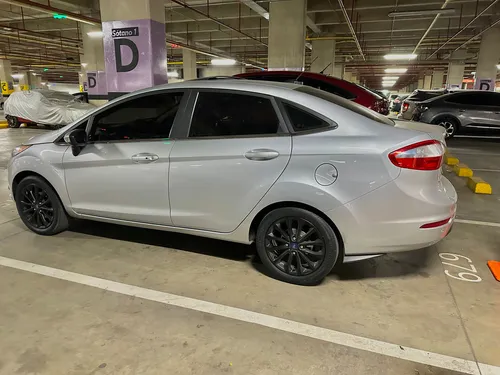 Ford Fiesta 1.6 Titanium At