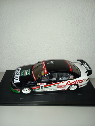 Holden Castrol Racing Escala 1:18 Autoart 