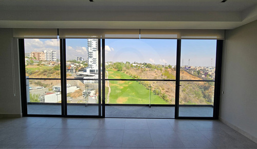 Departamento En Renta En Bosque Real