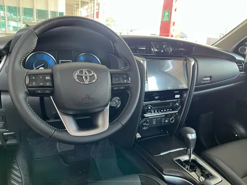 Toyota Fortuner 2.8 Diesel Srv 4X4 At