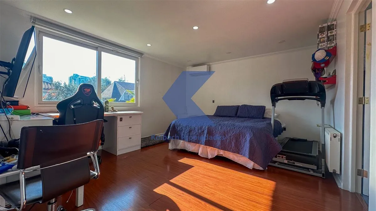 Imagen 5 de 30 de Casa En Venta De 7 Dorm. En Las Condes