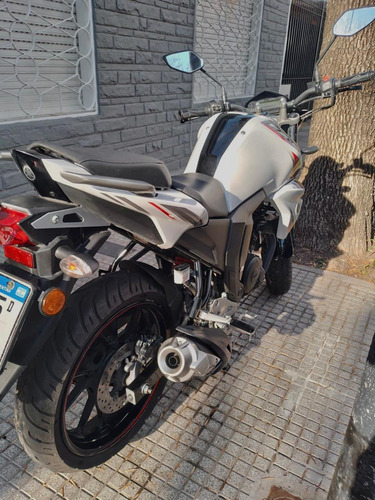 Yamaha Fz-s 2022 Con 7500 Km De Fábrica Con Doble Disco