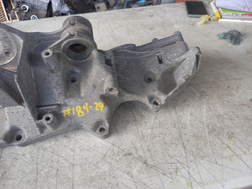 Base De Soporte Alternador Passat Audi 02-08 #184 (Usado)
