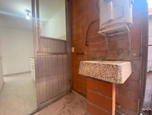 Imagen 5 de 11 de Departamento Segundo Piso En Azcapotzalco