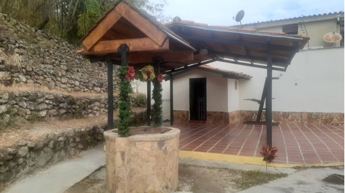 Townhouse En Tazajal-naguanagua Conjunto Residencial Villa Florencía Ii  Marisol Castro Vende Fros-001
