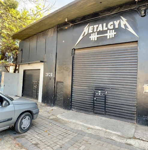 Venta Local 150 M2 En Av. 21 Y Av. Vergara, Berazategui