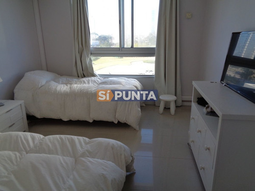 Imagen 16 de 26 de Amplio Apartamento 3 Dormitorios 3 Baños En Suite En Aidy Grill