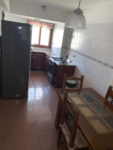 Dueña Vende Espectacular Semipiso En Plaza Mitre 4 Amb.