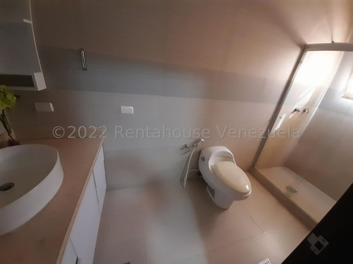 Imagen 9 de 15 de Eloisa Mejia Rentahouse Vende Townhouse En Agua Blanca Valencia 22-18153