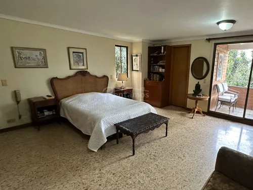 Apartamento En Arriendo En Castropol. Cod A776002
