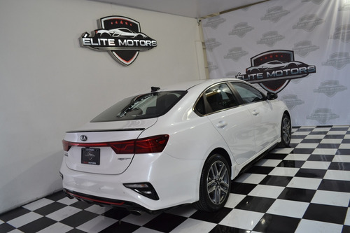 Imagen 14 de 15 de Kia Forte Gt 2020