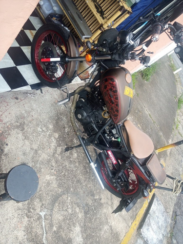Imagem 7 de 9 de Suzuki Intruder 250cc