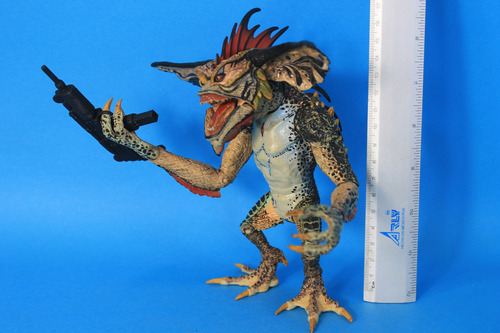 Mohawk Gremlin Neca Figura (Usado)