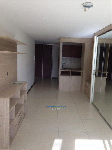Imagen 8 de 15 de Pocitos Venta Monoambiente Con Cochera Oficina O Vivienda.