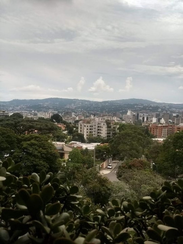 Imagen 5 de 25 de Alquilo Apto 220mts 2h+s/3.5b+s/2pe Altamira