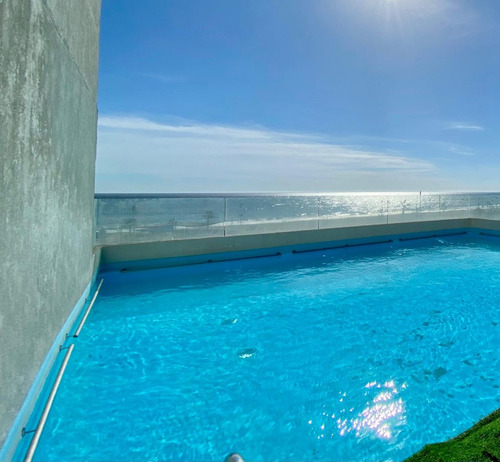 Vendo Depto. En Primera Linea Con Increíble Vista Al Mar