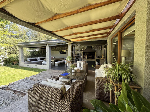 Exclusiva Casa En Venta En Las Pataguas, Lo Barnechea