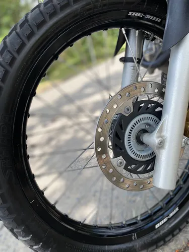 Xre 300