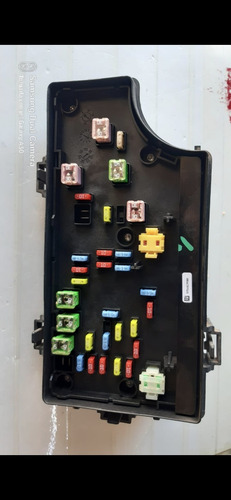 Caja Fusibles Tipm Patriot,caliber,compas 2010-12 04692333ac (Usado)