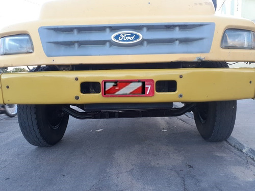 Caminhão Ford F12000 1995