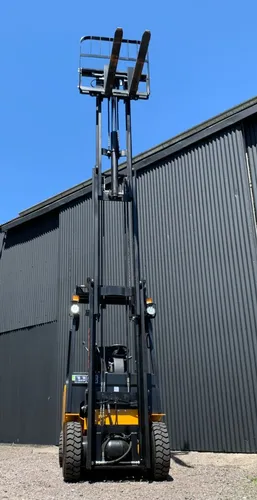 Auto Elevador Iron Idf 1.5t (dólar Oficial)