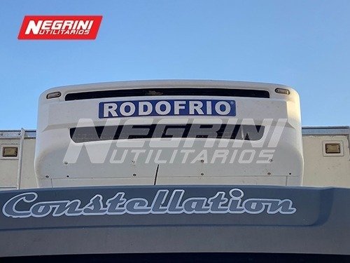 Imagem 15 de 25 de Vw Costellation 17.190 Crm 4x2 Baú Térmico Piso Canaletado