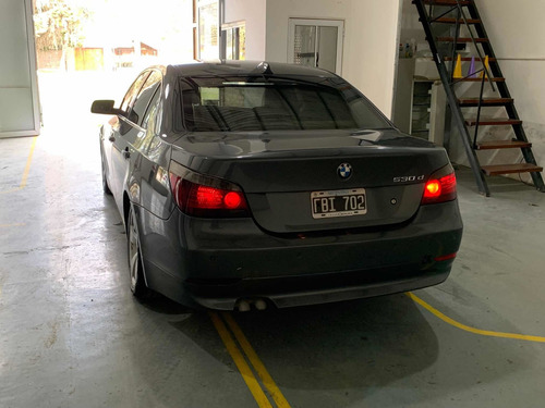 Imagen 4 de 8 de Bmw Serie 5 3.0 530d Executive Stept 2005