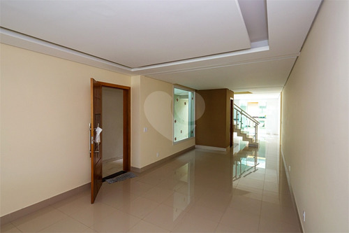 Imagem 4 de 30 de Casa, Sobrado 160m² Com 3 Suiítes, 2 Vagas, Churrasqueira, Jd. Marajoara. Nova !! Não Perca. - Reo496309