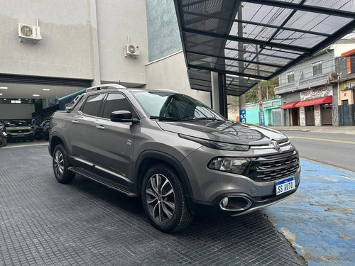 Fiat Toro Volcano 2.4 16V Flex Aut.